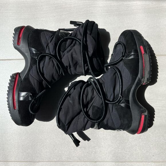 Y3 Women's Black and Grey Boots - Picture 1 of 3